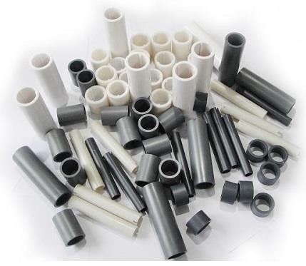 Noyau en plastique et noyau en papier